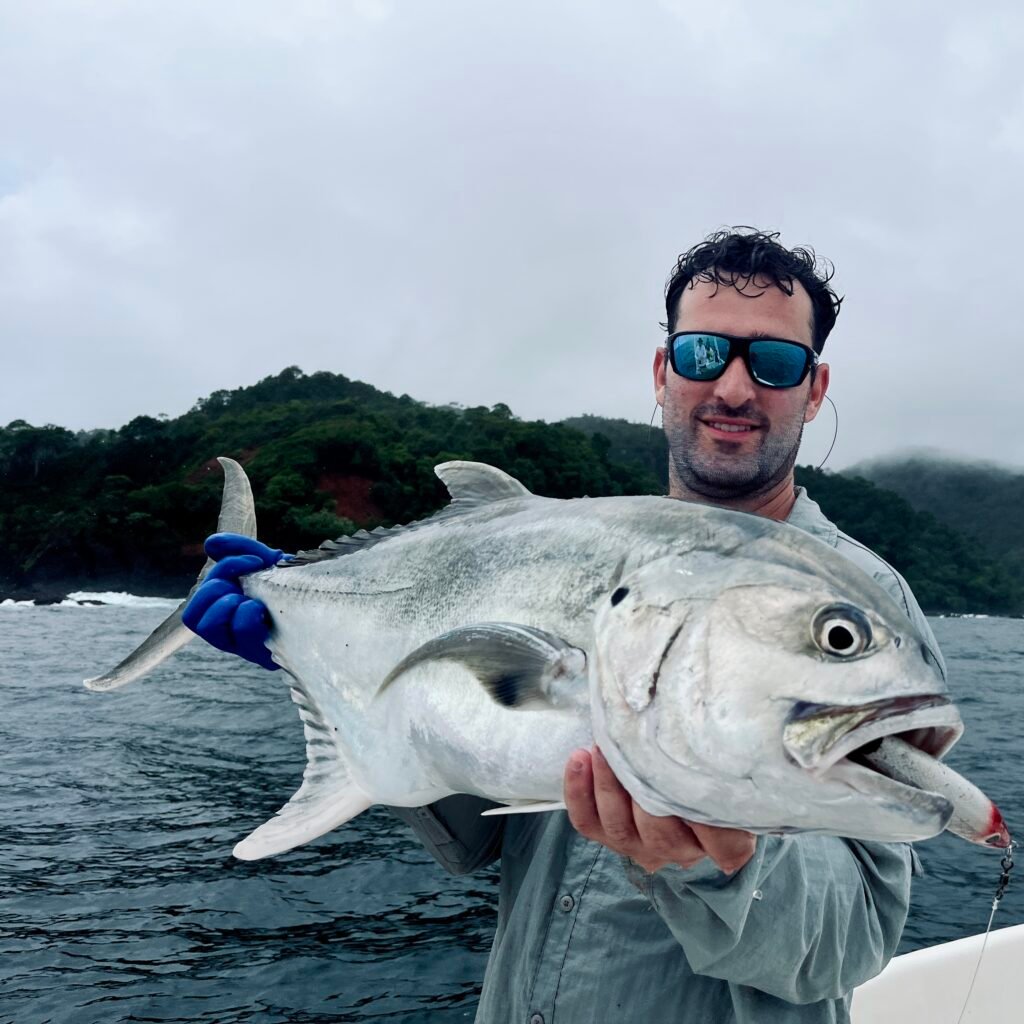 Bust-off big fish Panama Tuna Coast November 2024 Sparidae nonstop action